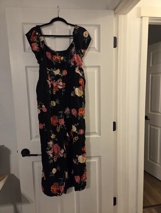 Old Navy Pants - Floral Black Romper with Puff Sleeves